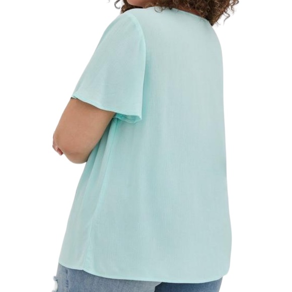 TORRID: Embroidered Blouse - Crinkle Gauze Light Blue -Size 2 / 2X - Picture 3 of 14